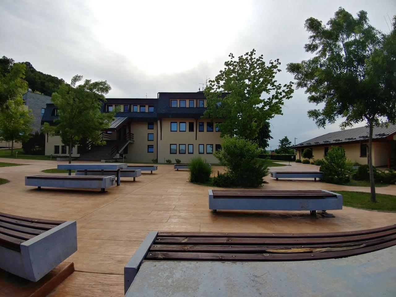 Apartments Domacinstvo Nikolic Valjevo Zewnętrze zdjęcie